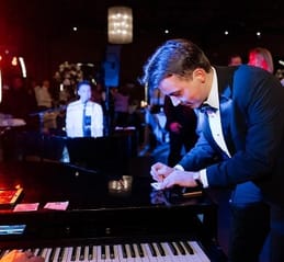 guest writing song selection on note